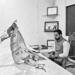 ناسک کے سرکاری دفتر میں آوارہ کتوں کو چھوڑ کر انوکھا احتجاج، شیو سینا کارکنان پر مقدمہ درج